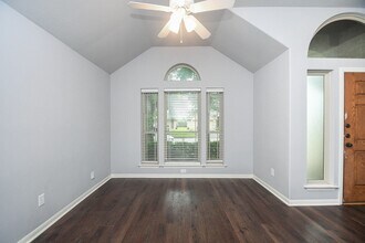 Building Photo - 2707 Millers Falls Ct