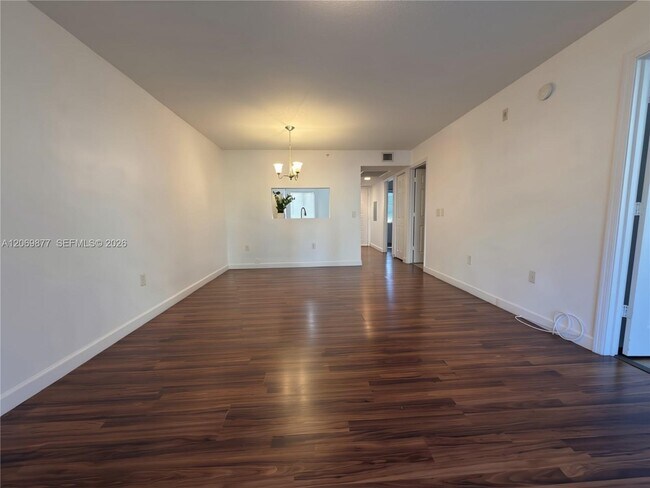 Foto del edificio - 1301 SW 142nd Ave
