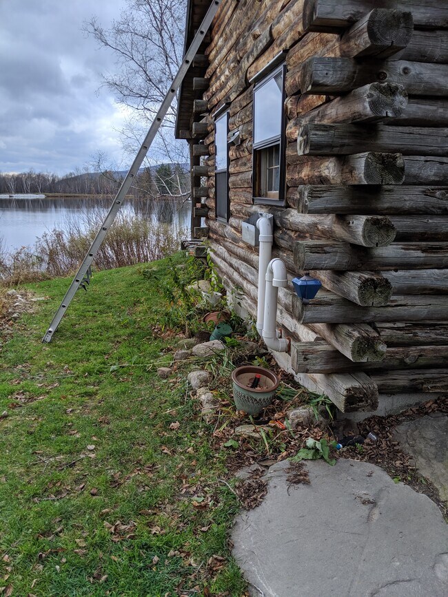 Building Photo - 1518 Goshen-Ripton Rd - OLD Renter