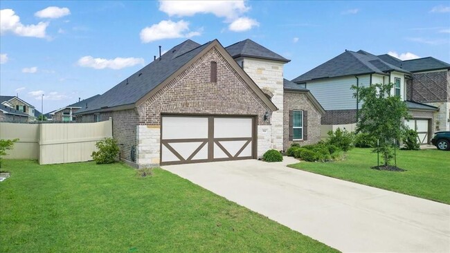 Foto del edificio - 814 Thomas Ridge Ln