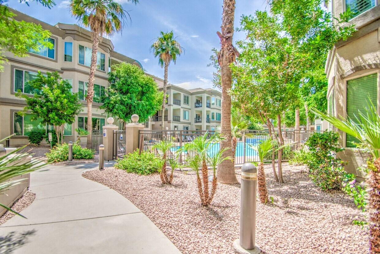 Foto principal - ASU Stay at Regatta Pointe!
