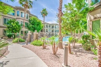 Building Photo - 435 W Rio Salado Pkwy