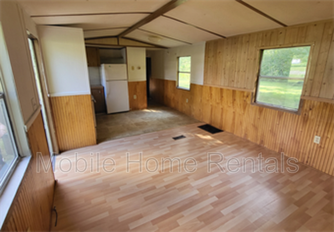 Foto del edificio - 476 Kirby Young Rd