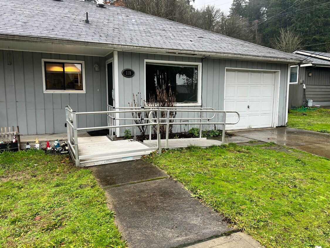118 W Birch - 118 W Birch St