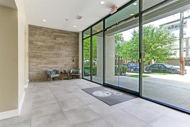 Foto del edificio - 4820 Caroline St