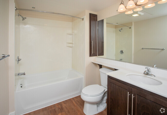 1BR, 1BA - 639SF - Vivere