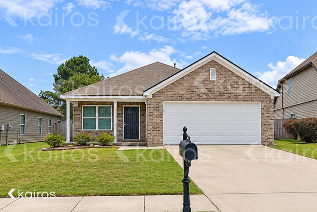 Building Photo - 1366 Maxwell Cir