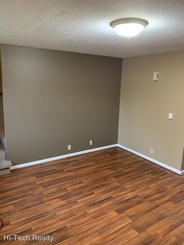 Foto principal - 613 Cedar St