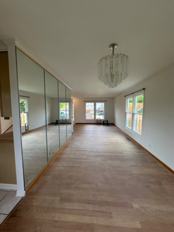 Building Photo - 1555 Brandywyn Ct N