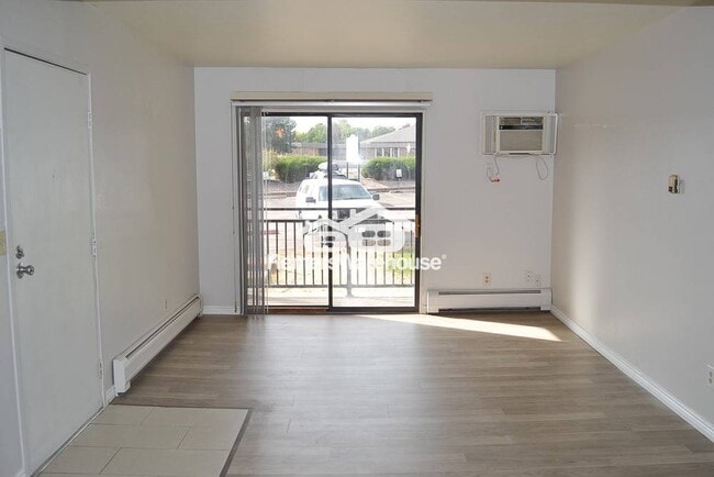 Building Photo - 5995 W Hampden Ave