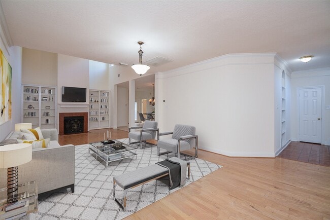 Building Photo - 16407 N Eldridge Pkwy