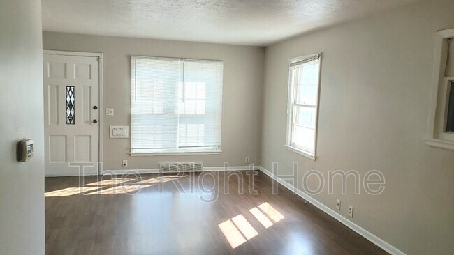 Foto del edificio - 6510 Spencer St
