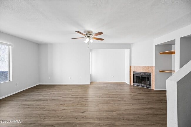 Foto del edificio - 1331 W Baseline Rd