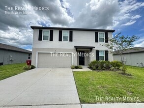 Building Photo - 3505 Bonsilva St