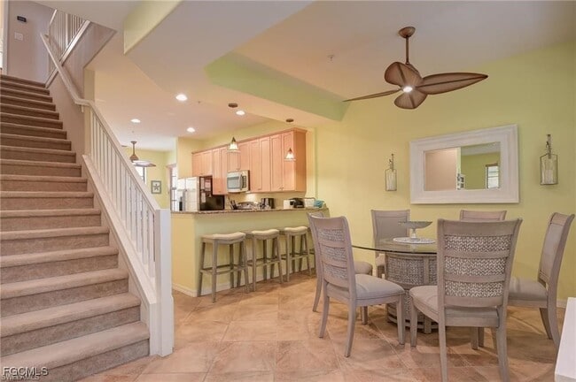 Building Photo - 11936 Izarra Way