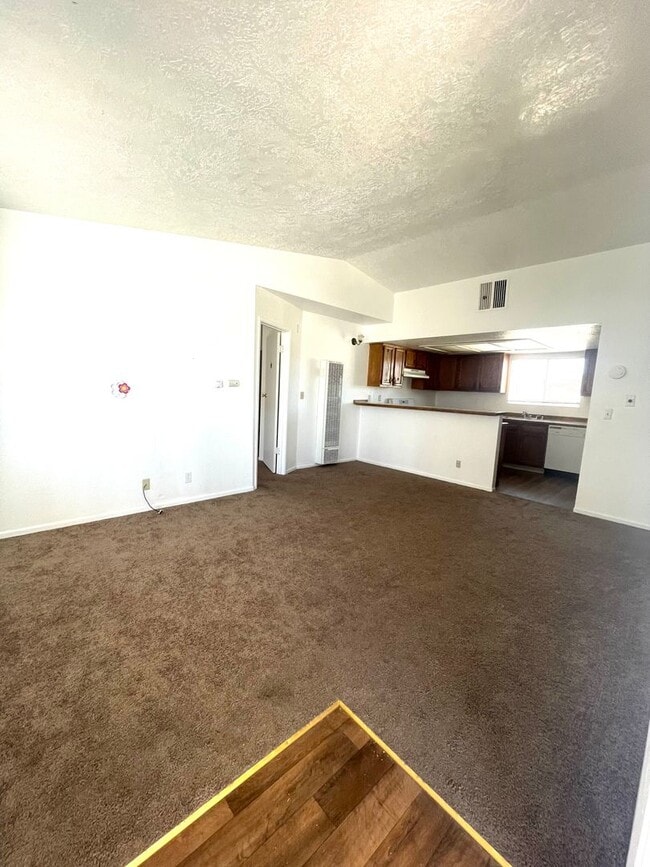 Building Photo - 74077 Cactus Dr