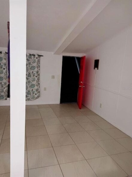 Building Photo - 928 NW 111th Ct