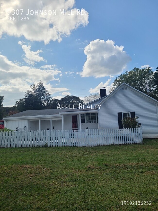 Foto del edificio - 9307 Johnson Mill Rd., Bahama, NC 27503 - ...
