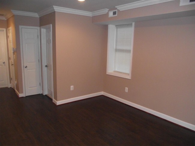 Foto del edificio - 5344 Ames St NE
