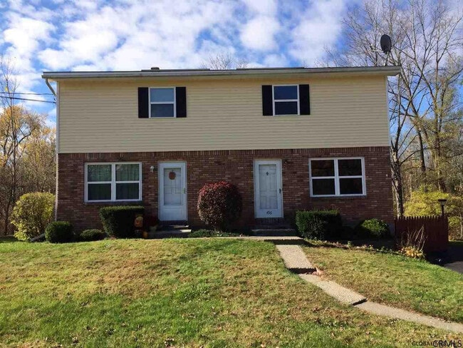 Foto del edificio - 496 Old Niskayuna Rd