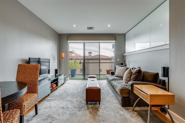 Foto del edificio - 4333 Gilbert Ave