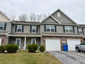 Building Photo - 58 Ashburg Dr