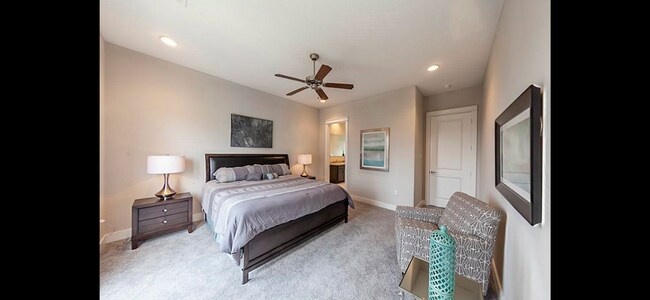 Foto del edificio - 608 W 28th St