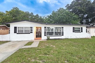 Building Photo - 121 Melanie Ln