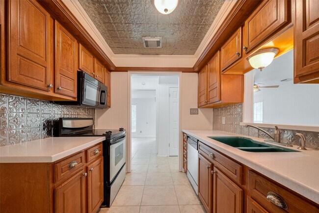 Foto del edificio - 11926 Osage Park Dr