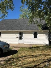 Building Photo - 4021 Prescott Ave