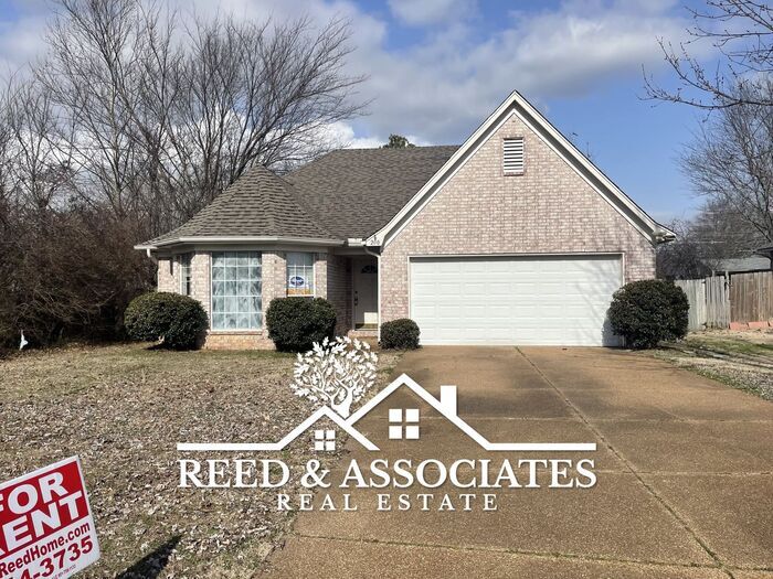 Primary Photo - Just Minutes Away from Oakland Elementary ...