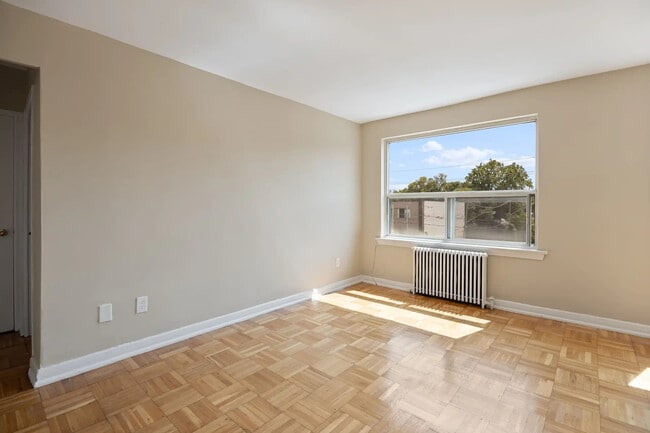 Building Photo - East York Apartments