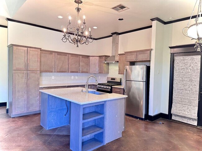 Building Photo - 4609 NW 161st St