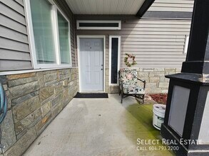 Building Photo - 9245 Hazel St