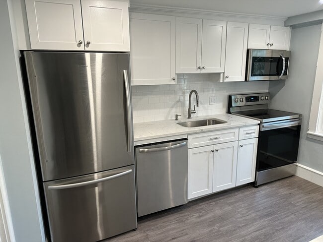 Brand new kitchen - 49 Railroad Ave