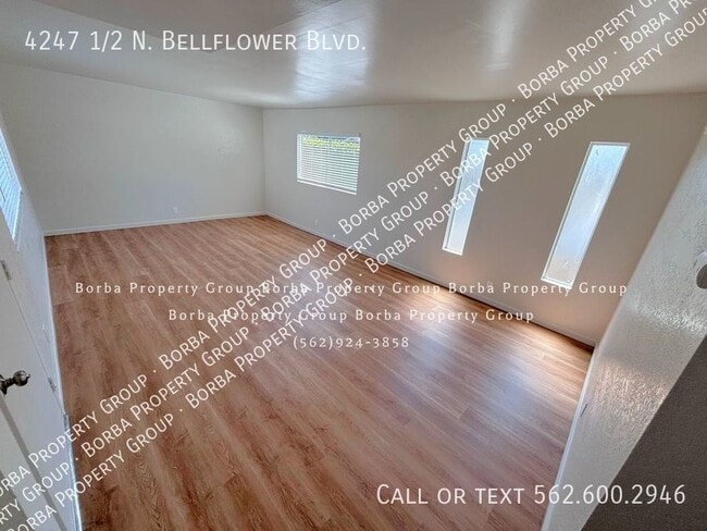Building Photo - **STUNNING 1 BEDROOM | 1 BATH APARTMENT WI...