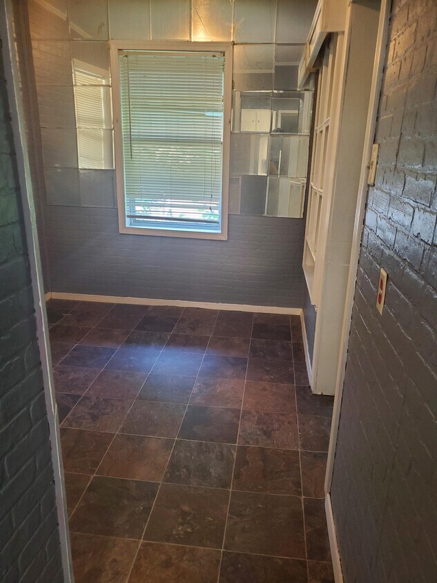 Foto principal - 428 Creston Ave