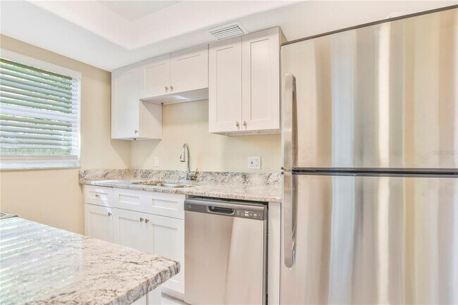 Foto del edificio - 1332 Mill Creek Pl