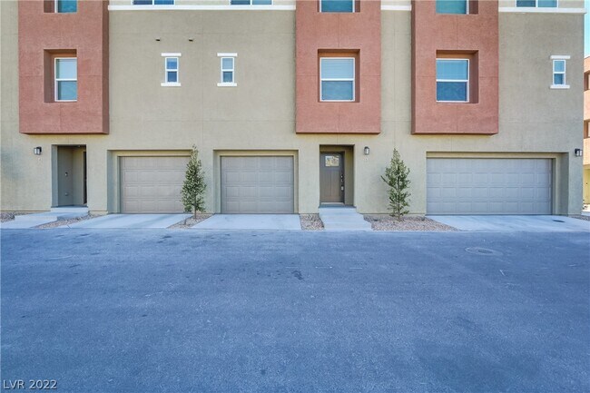 Building Photo - 12213 Harvest Sky Way