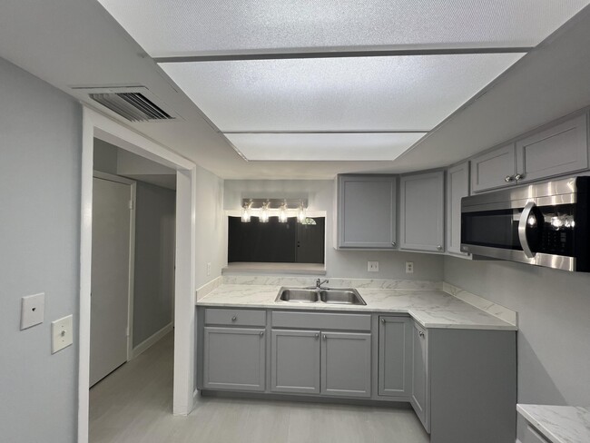 Foto del edificio - 622 S 11th St