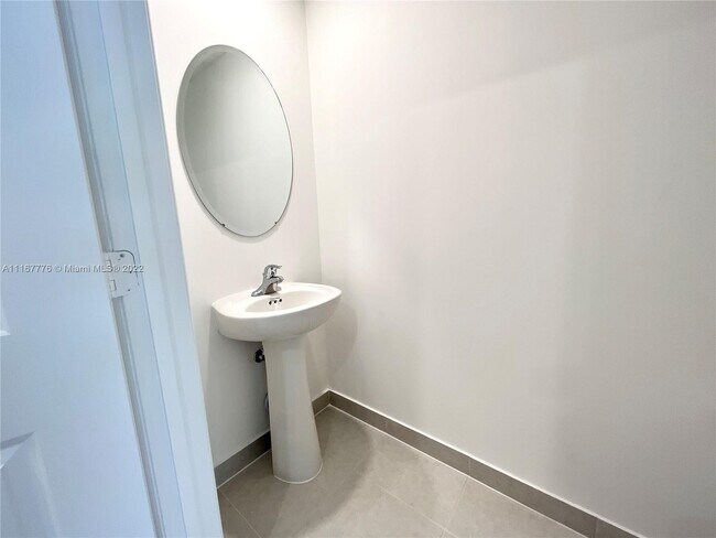 Foto del edificio - 23269 SW 111th Ave
