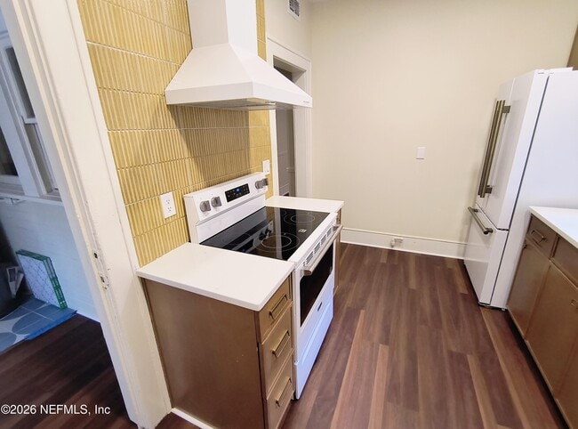 Foto del edificio - 3577 Valencia Rd