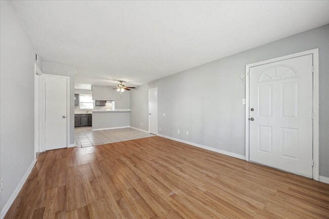 Building Photo - 3115 Falk Ct
