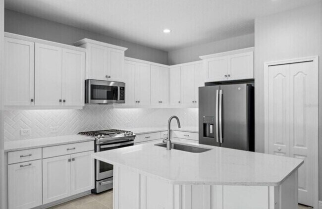 Foto del edificio - 4338 Tamarind Pl