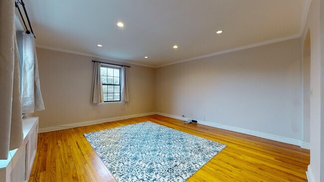 Foto del edificio - 176 Garth Rd