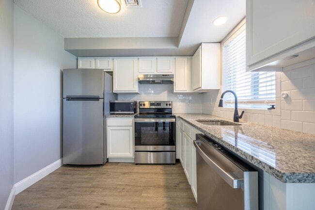 Building Photo - Waterfront Condo Overlooking Hamlin Pond –...