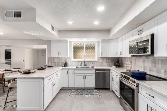 Foto del edificio - 26007 S Cedarcrest Dr