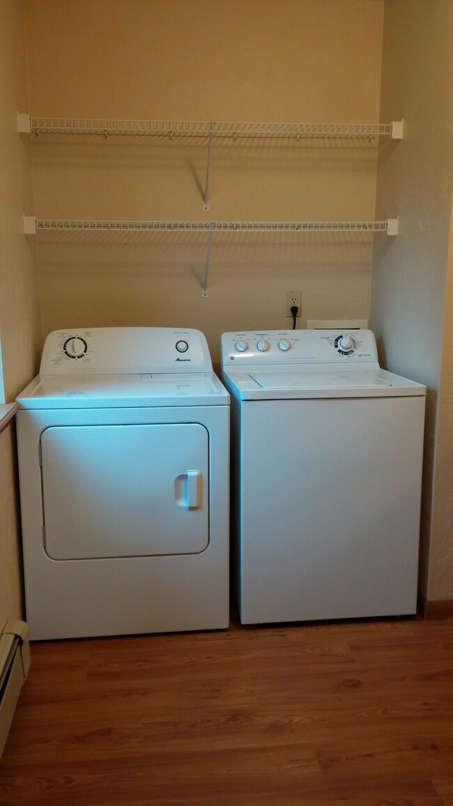 Full size washer and dryer in unit - 200 S Maple Ave