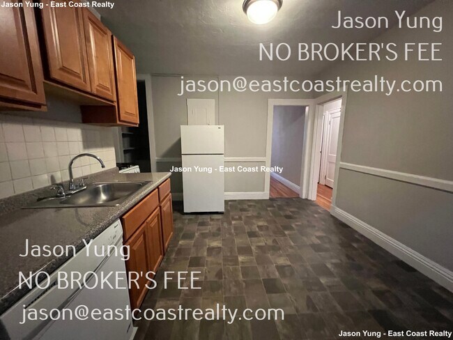 Foto del edificio - 33 Lourdes Ave