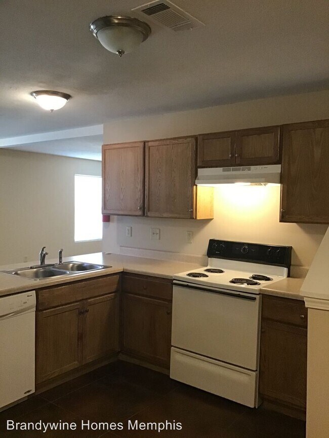 Building Photo - 4 br, 2 bath House - 66 Brighton Village Loop